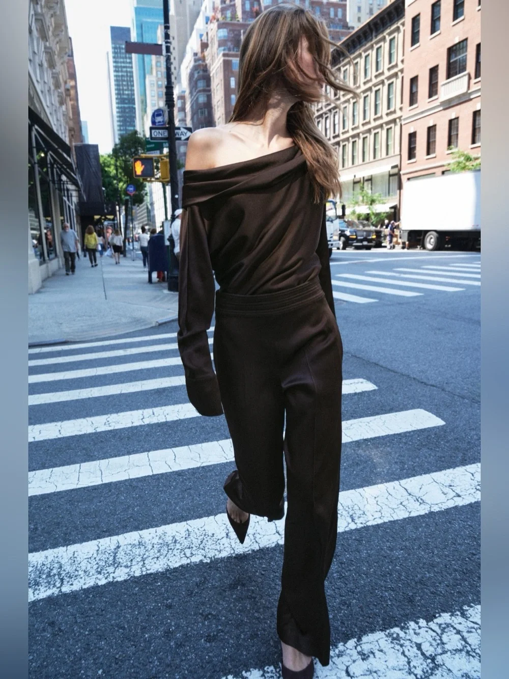 Zara Brown Satin Pants - Picture 2 of 5